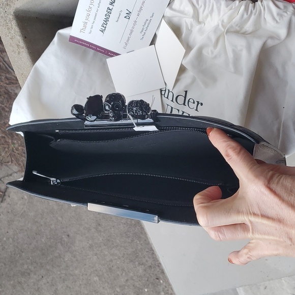 Unused Clutch by Alexander McQueen with dustbag and marks - Picture 17 of 17